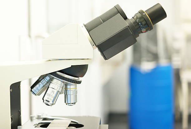 Why the XSZ 107BN Biological Microscope is Perfect for Laboratory Use